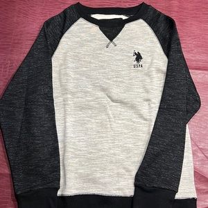 Polo sweatshirts